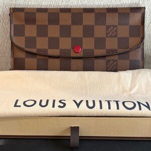 Louis Vuitton Damier Ebene Emilie wallet